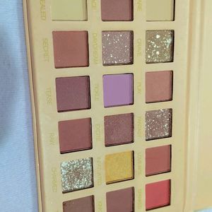 NUDE eyeshadow Palette 🎨