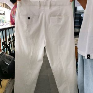 GIORDANO  SOFT FABRIC TROUSER✅✅😊