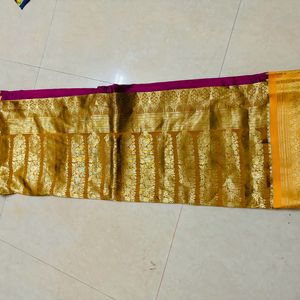 jari saree with blouse