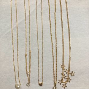 Minimalistic Necklaces