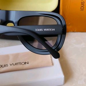 LOUIS VUITTON UNISEX SUNGLASSES PREMIUM QUALITY