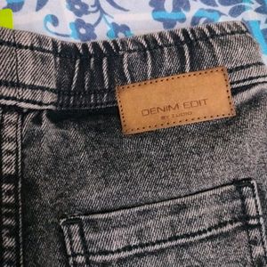 NEW BRANDED DENIM JEANS FOR KIDS