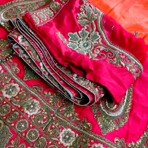 Lehnga Choli For Females