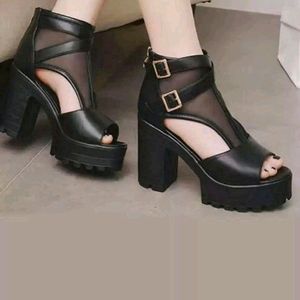 New Black Heel