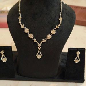 AD 02 jewellery set