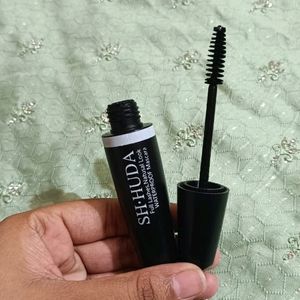 Combo Off Modern Purse With Free Mascara