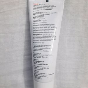 ACNE UV GEL SUNSCREEN SPF 50