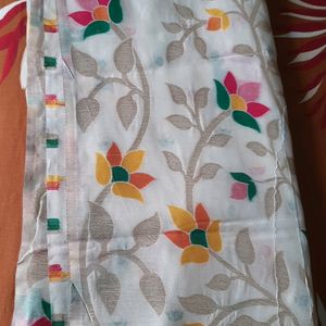 Trendy Lotus Weaving Handloom Saree. 11