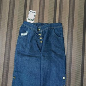 Z-23 Size 30 Straight Women Denim Jeans