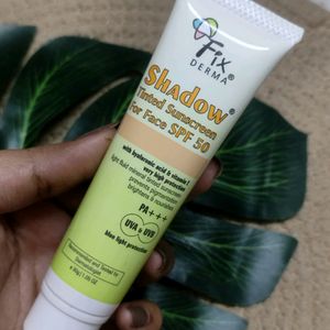 FixDerma Tinted Sunscreen