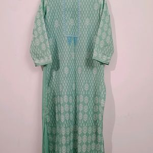 Ahika Women Kurta