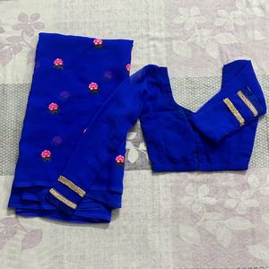 💙Royal Blue Saree with Pink flowers🩷