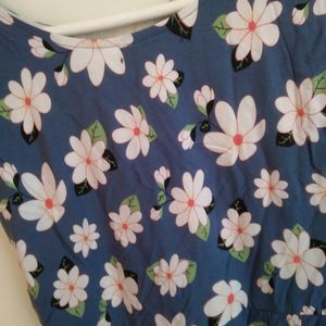 Floral short top