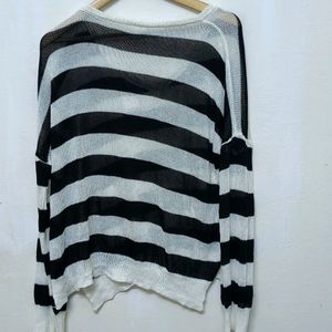 Trendy New Cotton Black And White Top For Women