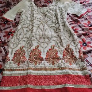 Full Front Embroidered Kurta