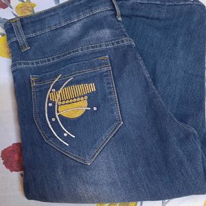 HALF JEANS FOR WOMEN