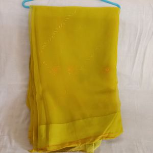 Light Weight Saree With Blouse