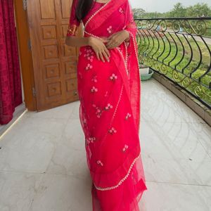 Saree With Blouse Piece