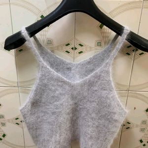 PRETTY WOOLEN TANK TOP