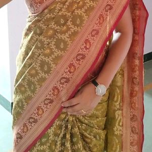 Excellent Condition All Over weaving Saree