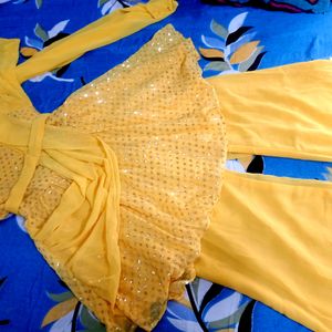 Yellow 💛 Haldi Dress For Girls