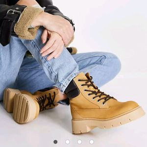 Price Drop❗❗Mango Lace Up Boots