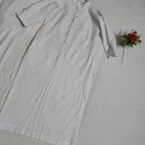 White Chikankari Kurta 🤍