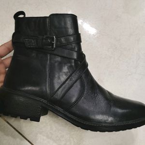 Sub55 Leather Boots