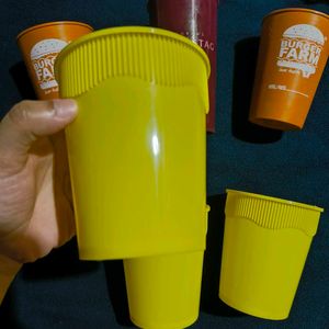 6 Reusable Cups + 1 Plastic Container