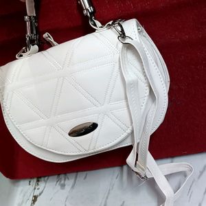 White Leather Iconic Classy Bag Slingbag