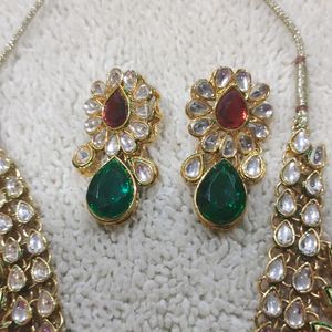 Kundan necklace set