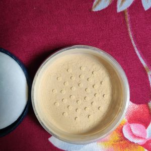 Mars Loose Powder Shade Banana