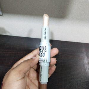 Insight Dua 2in1 Concealer Plus Highlighter Stick