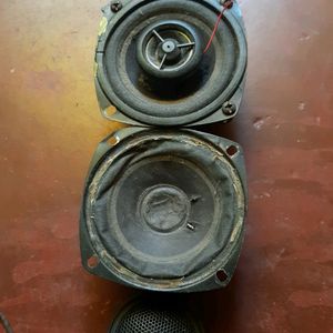 2 Speakers In Good Working Condition