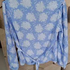 Blue Top With Shirt Type Pattern