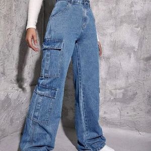 WOMANS CARGO FALE 8 POKET JEANS