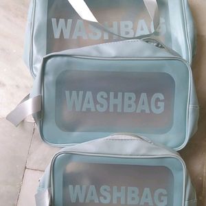 Wash Bag Set Of 3 And Sheet Mask