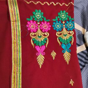 Women Saree Embroidered With Border