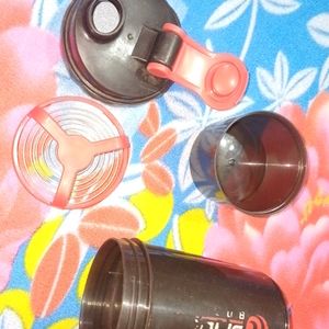 Used Gym Syper Minor Leakage Of Water Drops