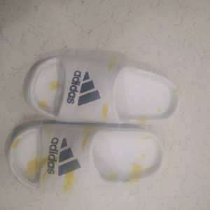 Kids slippers