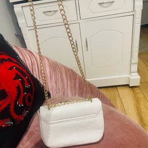 Original guess white sling