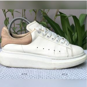 ALEXANDER MCQUEENWHITE LEATHER SNEAKERS WITH LOGO