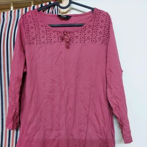 Women's Top