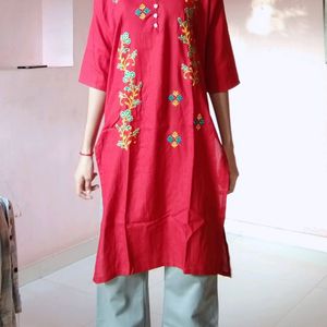 Collar Neck Red Khurti