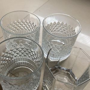 4 Glasses