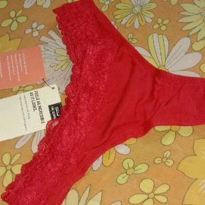 Zivame Red Brief