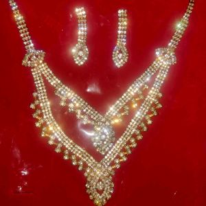 Necklace Set With The Earings