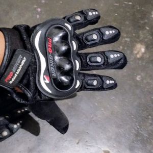 riding gloves