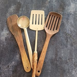 Combination Of 2 Wooden Spatulas and Steel Karchi