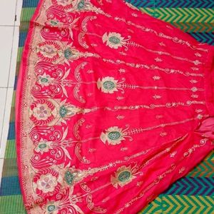 Embroidery work Lahanga